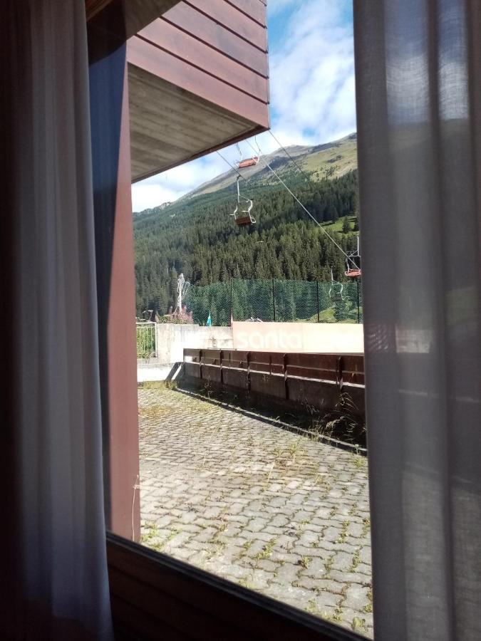 Comodo Alloggio Con Accesso Diretto Alle Piste Santa Caterina Valfurva Bagian luar foto
