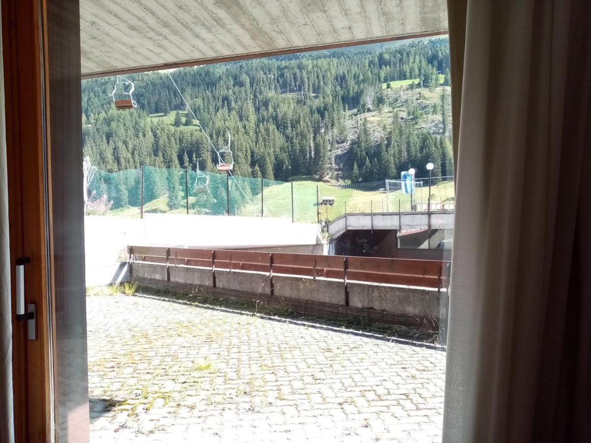 Comodo Alloggio Con Accesso Diretto Alle Piste Santa Caterina Valfurva Bagian luar foto