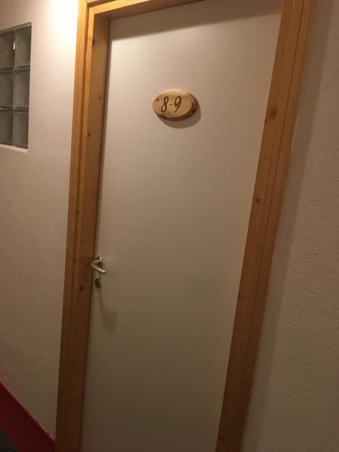 Comodo Alloggio Con Accesso Diretto Alle Piste Santa Caterina Valfurva Bagian luar foto