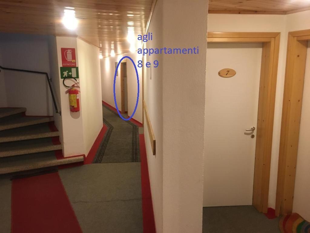 Comodo Alloggio Con Accesso Diretto Alle Piste Santa Caterina Valfurva Bagian luar foto
